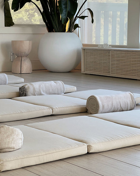 portable meditation bed